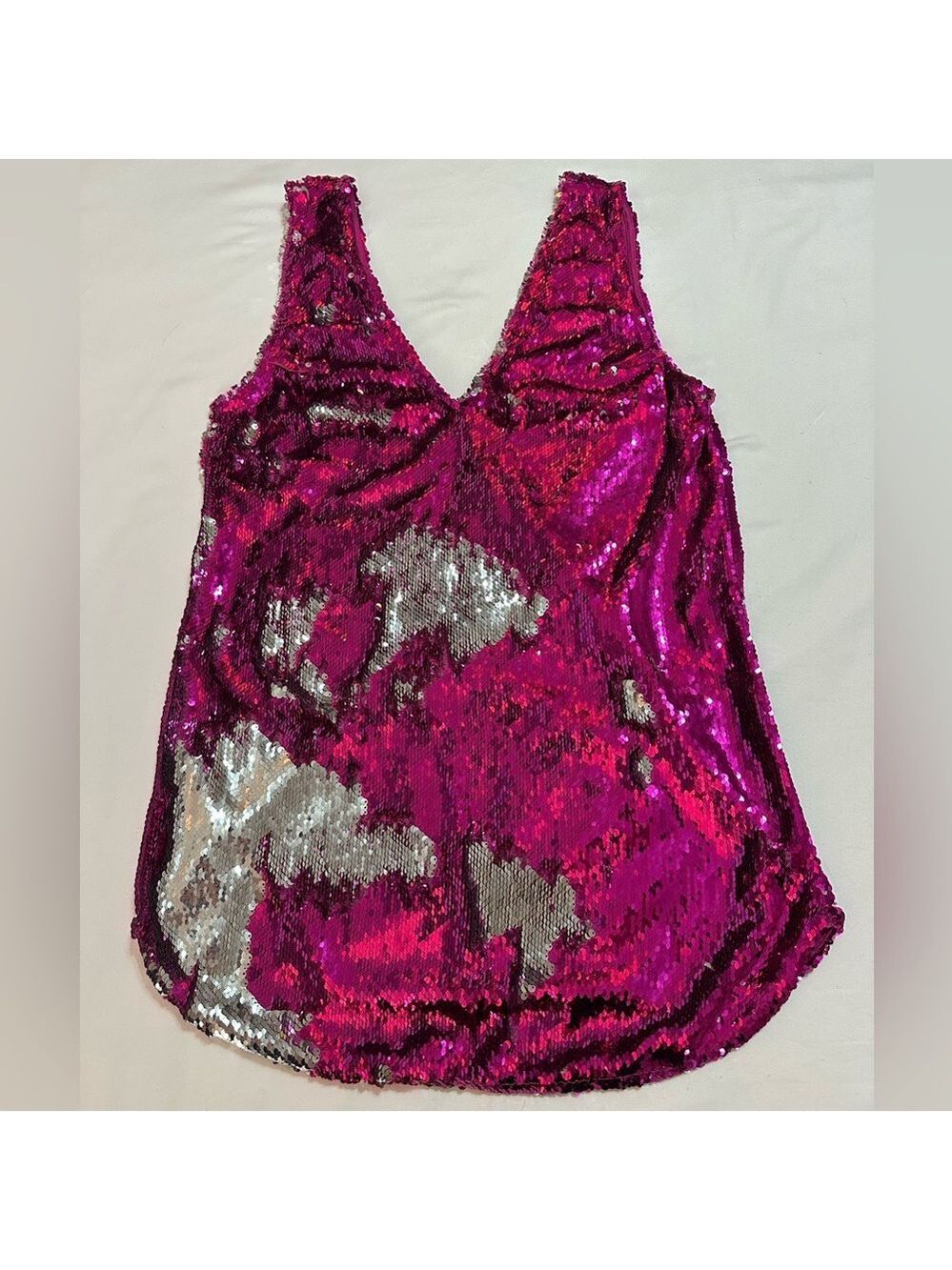 FREE PEOPLE PINK SILVER MERMAID SEQUIN TUNIC TOP PARTY NEW YEARS HOLIDAY MED - Picture 5 of 11